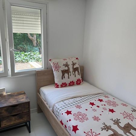 Manaslu Home Palaiseau Exteriér fotografie